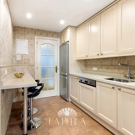 La Perla Appartement *